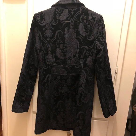 DKNY Coat #goodcondition - Picture 1 of 3